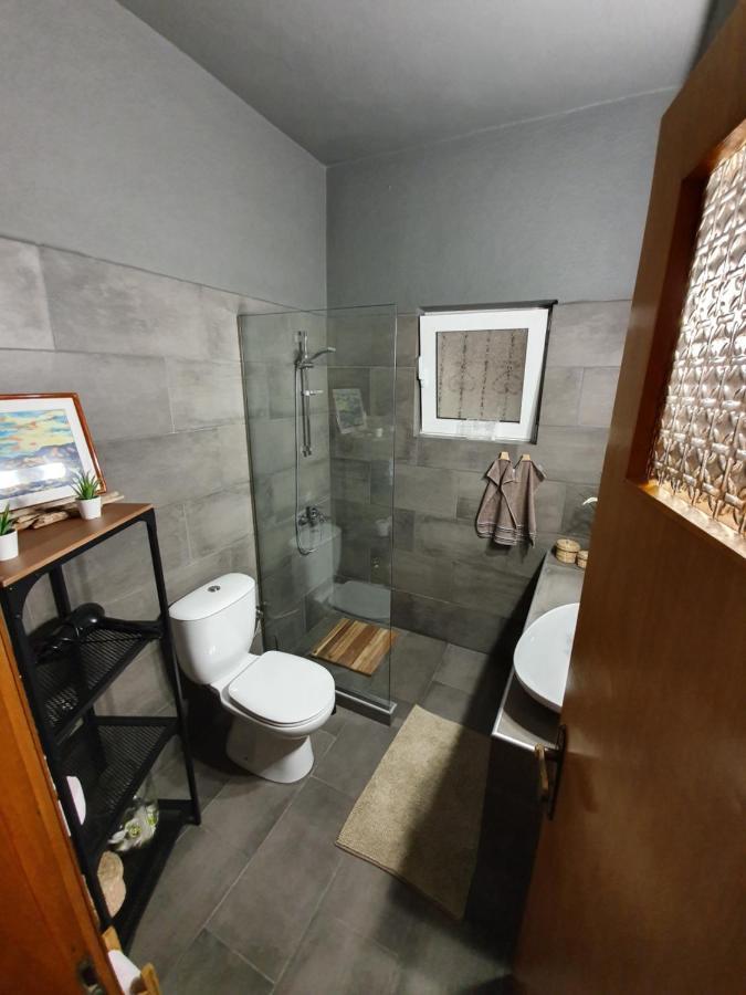 Homel Rocks -Elegant Apt 2Bd -Amazing Garden View กาลัมปากา ภายนอก รูปภาพ